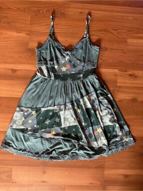 Hot Topic Coraline Green Star & Button Patchwork Mesh Midi Dress